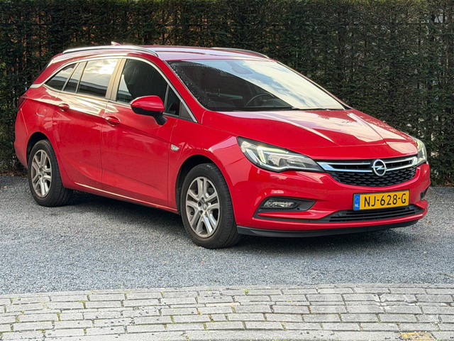 Foto 9 van Opel Astra Sports Tourer 1.0 Business+ | PDC | CARPLAY | TREKHAAK!
