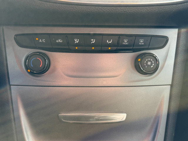 Foto 2 van Opel Astra Sports Tourer 1.0 Business+ | PDC | CARPLAY | TREKHAAK!
