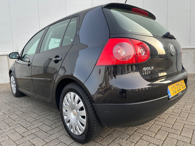 Foto 2 van Volkswagen Golf 1.4 TSI Optive 5 deur NL auto.....
