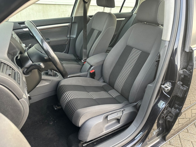 Foto 7 van Volkswagen Golf 1.4 TSI Optive 5 deur NL auto.....