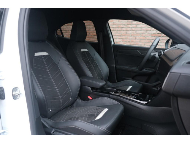 Foto 7 van Opel Mokka 1.2 Turbo 130pk EAT8 Ultimate - Adaptieve cruise - Achteruitrijcamera - Apple CarPlay - K