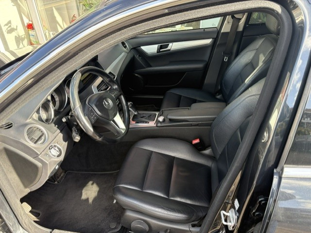 Foto 2 van Mercedes-Benz C-Klasse Estate 200 Business Class 125! Avantgarde LEER * CLIMATE *XENON * SCHUIFDAK*N
