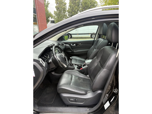 Nissan Qashqai 1.6 Tekna 360 Cam - Pano - Leder