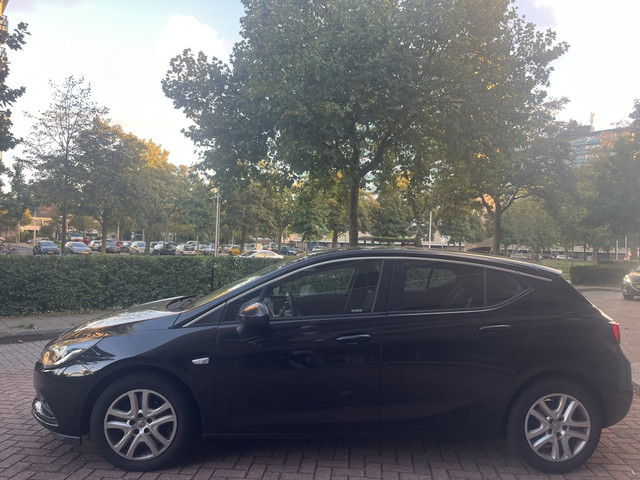 Foto 6 van Opel Astra 1.0 Online Ed. Clima Parkeersensor Camera Nap
