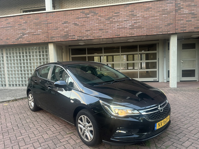 Foto 5 van Opel Astra 1.0 Online Ed. Clima Parkeersensor Camera Nap
