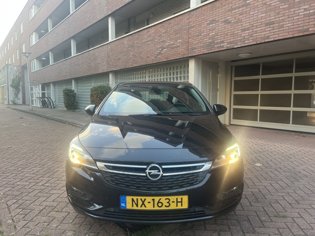 Foto 4 van Opel Astra 1.0 Online Ed. Clima Parkeersensor Camera Nap
