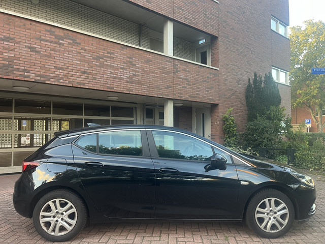Foto 3 van Opel Astra 1.0 Online Ed. Clima Parkeersensor Camera Nap