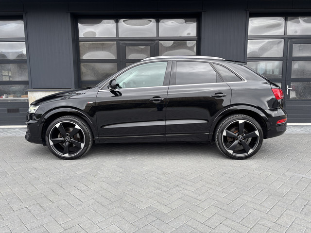 Foto 6 van Audi Q3 2.0 TFSI quattro S-line Pano (bj 2017, automaat)