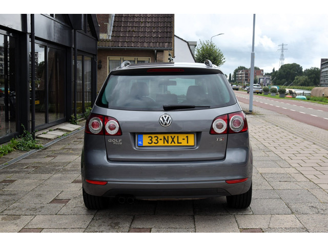 Foto 2 van Volkswagen Golf Plus 1.4 TSI Highline Automaat