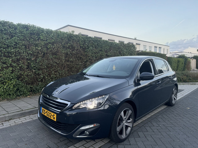 Peugeot 308 1.6 HDI PREMIÉ PANO XENON 6BAK SENS 2016