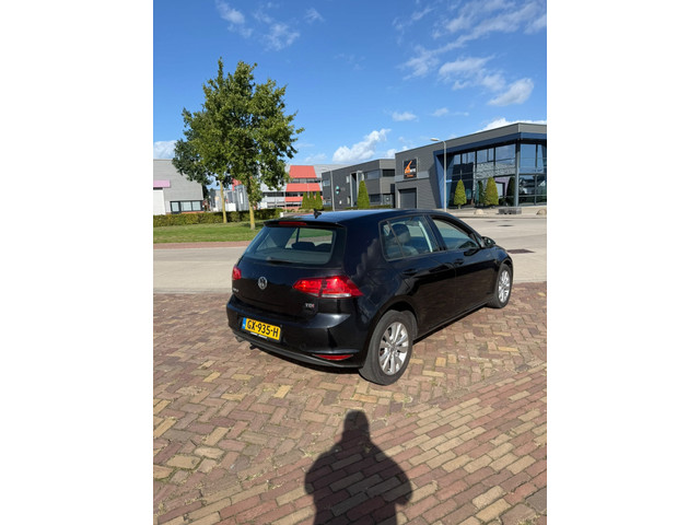 Volkswagen Golf 1.6 TDI Highline