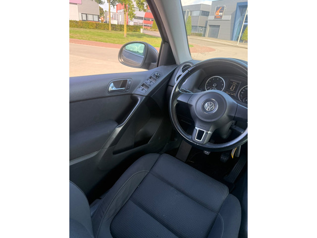 Foto 7 van Volkswagen Tiguan 1.4 TSI Comfort&Design 4Motion