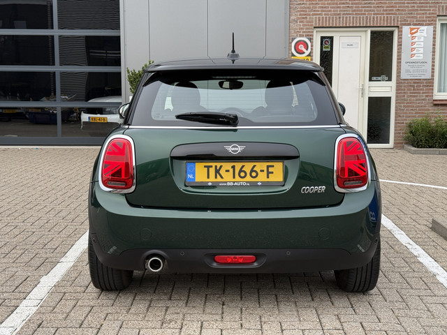 Foto 7 van MINI 3-deurs Cooper 1.5 136pk Business-Pack l AIRCO l FULL-LED l NAVI l PDC l SPORT-STOELEN l 96.000