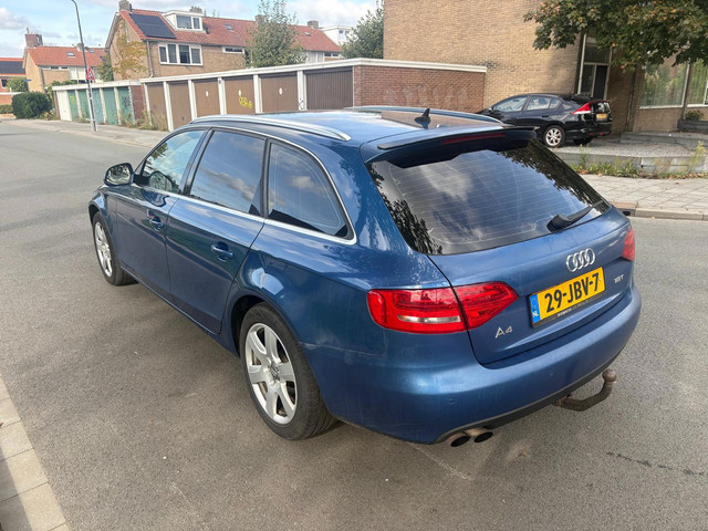 Foto 8 van Audi A4 Avant 1.8 TFSI Pro Line