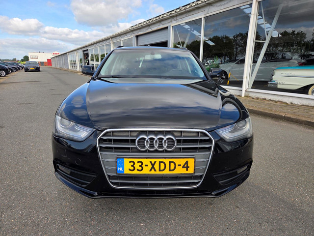 Foto 9 van Audi A4 Avant 3 X S-Line 2.0TDI 120kW / 163pK Facelift !