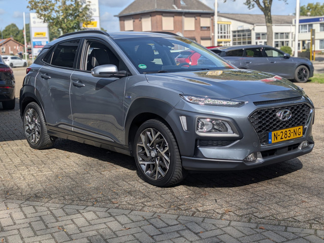 Foto 5 van Hyundai Kona 1.6 GDI HEV Premium Rijklaarprijs / 12 mnd Bovag garantie