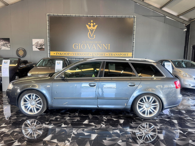 Foto 10 van Audi A4 Avant 1.8 Turbo Advance INRUIL MOGELIJK