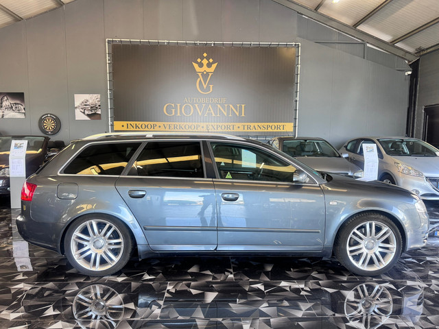 Foto 8 van Audi A4 Avant 1.8 Turbo Advance INRUIL MOGELIJK