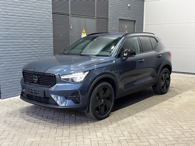 Foto 3 van Volvo XC40 B3 Plus Black Edition | Harman/Kardon | BLIS | 360° Camera | Pilot Assist | Stoel+Stuurve