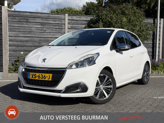 Foto 2 van Peugeot 208 Allure 1.2 PureTech 82PK Trekhaak, Navigatie, Parkeersensoren Achter, Climate Control, C