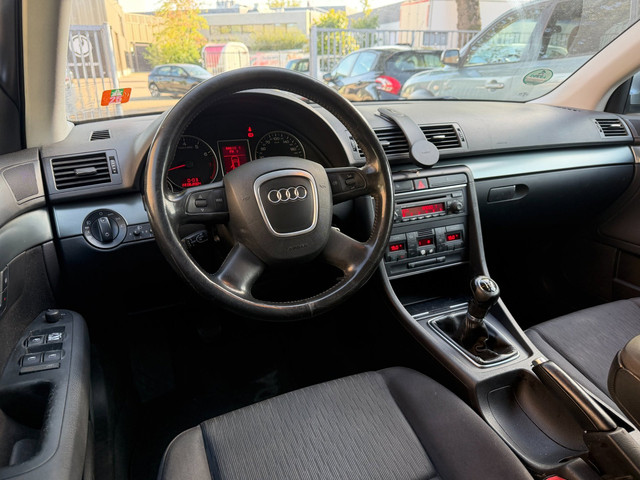 Foto 10 van Audi A4 Avant 2.0 Pro Line
