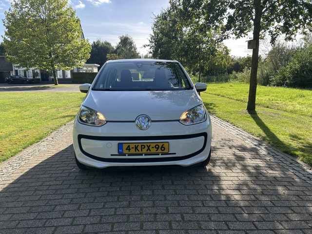 Foto 3 van Volkswagen up! 1.0 move up! BlueMotion | NAVI | Cruise Control | PDC |