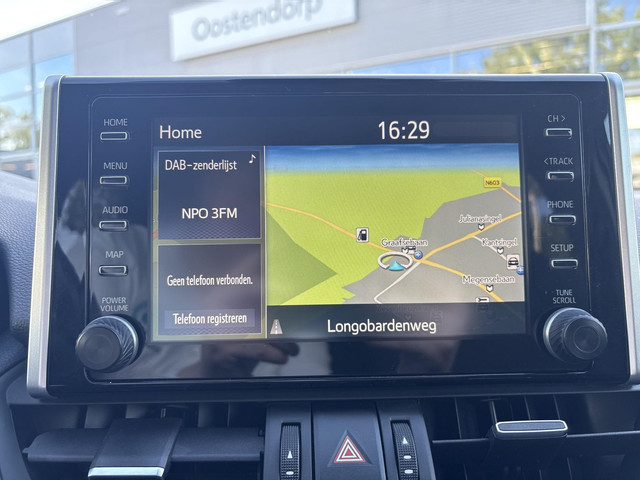 Foto 2 van Toyota RAV4 2.5 Hybrid Dynamic **TREKHAAK/ KEYLESS/ ADAPTIEF CRUISE CONTROL**
