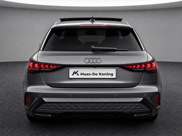 Foto 6 van Audi A3 Sportback 40 TFSI e S edition 204 PK · Glazen panoramadak · SONOS premium 3D · Lichtpakket p