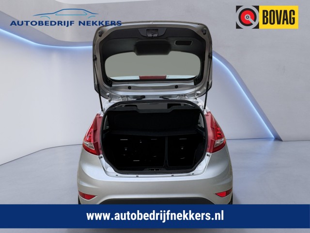 Foto 3 van FORD FIESTA 1.25 LIMITED