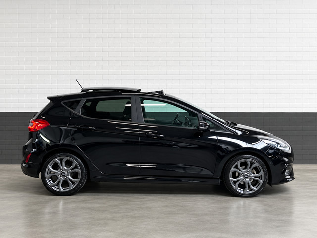 Foto 4 van Ford Fiesta 1.0 ST-line Titanium X. 125pk, Panoramadak ect.