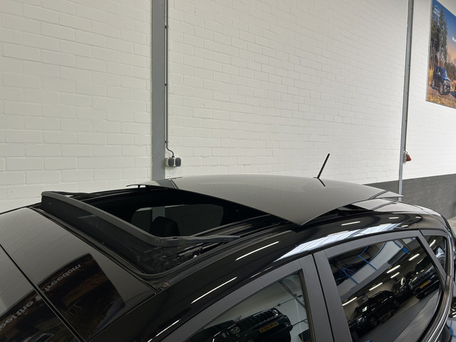 Foto 7 van Ford Fiesta 1.0 ST-line Titanium X. 125pk, Panoramadak ect.