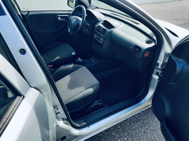 Foto 5 van Opel Corsa 1.2-16V Maxx