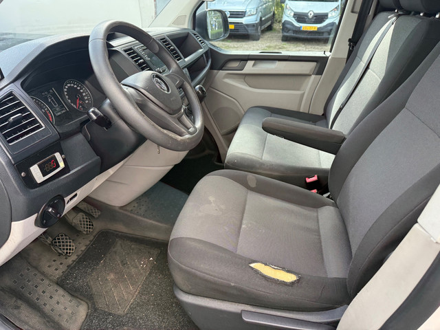Foto 4 van Volkswagen Transporter 2.0 TDI L2H1KOELING ‘16 75KW