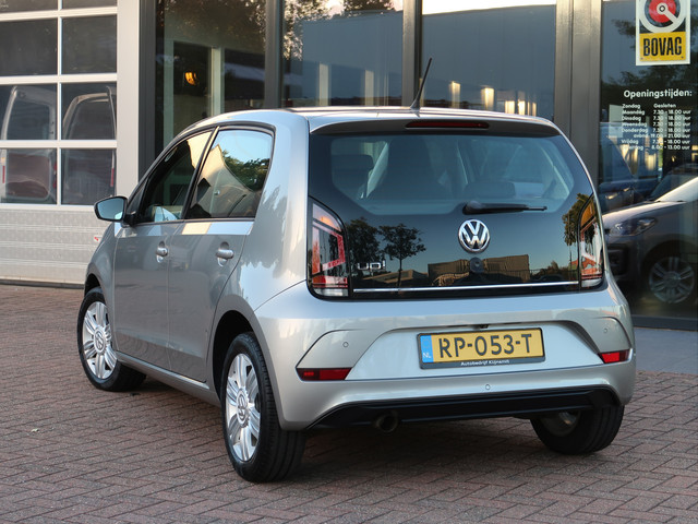 Foto 6 van Volkswagen up! 1.0 TSI 90pk high up! | Parkeersensoren | Cruise Control | Camera |