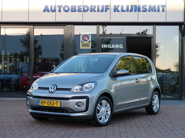 Foto 4 van Volkswagen up! 1.0 TSI 90pk high up! | Parkeersensoren | Cruise Control | Camera |
