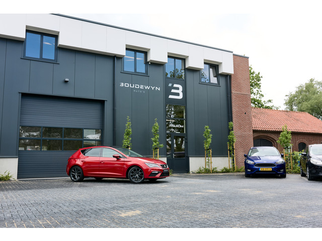 Foto 4 van Audi A3 Limousine 1.4 TFSI CoD Ambition Pro Line Plus Automaat | Stoelverwarming | Trekhaak | Cruise