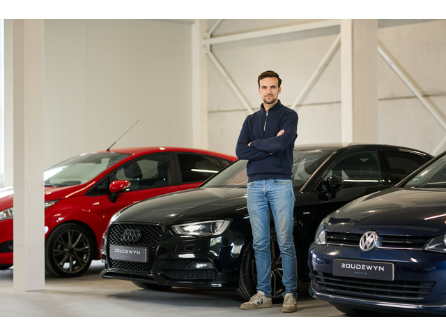 Foto 7 van Audi A3 Limousine 1.4 TFSI CoD Ambition Pro Line Plus Automaat | Stoelverwarming | Trekhaak | Cruise