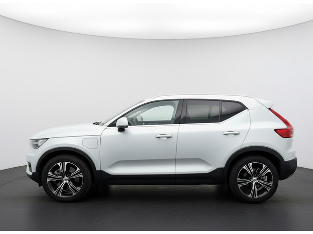 Foto 4 van Volvo XC40 1.5 T4 PHEV 211PK AUT. RECHARGE INSCRIPTION TREKHAAK/NAVI/CAMERA/CARPLAY