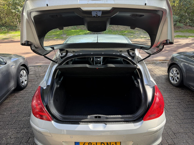 Foto 5 van Peugeot 308 1.6 VTi XS | 2E EIGENAAR | 3/6 OF 12MND GARANTIE | AUTOMAAT | CLIMA | CRUISE | NAVI | PD