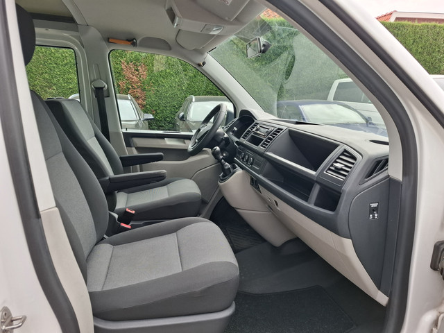 Foto 10 van Volkswagen Transporter Kombi 2.0 TSI L2H2 19350.- INCL BTW 9-PERSOONS BENZINE 150PK