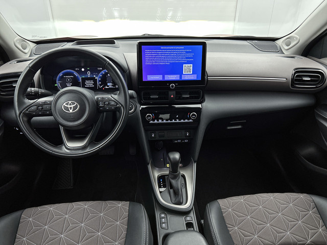 Foto 8 van Toyota Yaris Cross 1.5 Hybrid 130 Executive + | JBL | Head-Up Display | Dodehoek detectie | Elektris