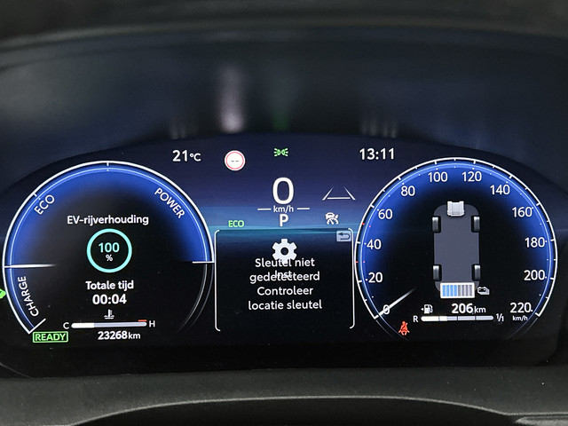 Foto 7 van Toyota Yaris Cross 1.5 Hybrid 130 Executive + | JBL | Head-Up Display | Dodehoek detectie | Elektris