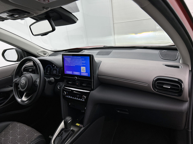 Foto 6 van Toyota Yaris Cross 1.5 Hybrid 130 Executive + | JBL | Head-Up Display | Dodehoek detectie | Elektris