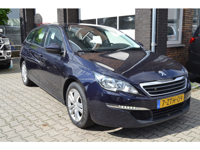 Foto 2 van Peugeot 308 SW 1.2 e-THP Active