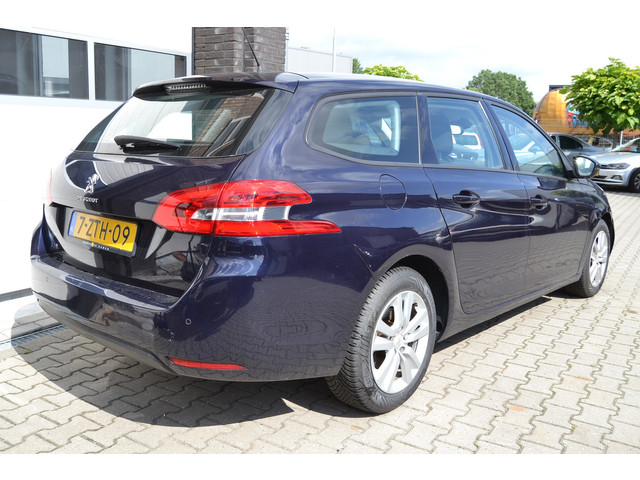 Foto 3 van Peugeot 308 SW 1.2 e-THP Active