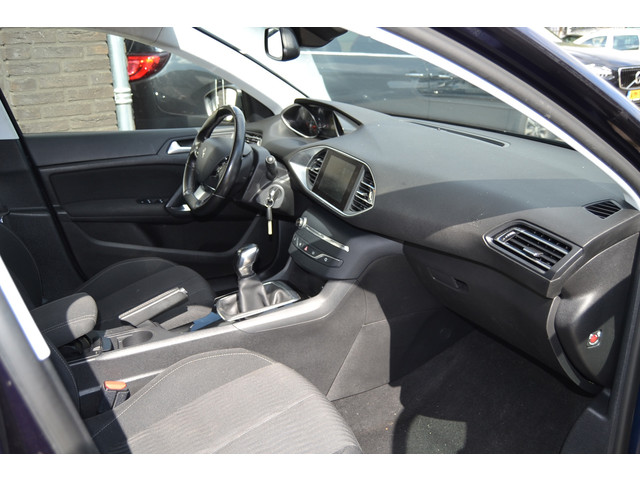 Foto 10 van Peugeot 308 SW 1.2 e-THP Active