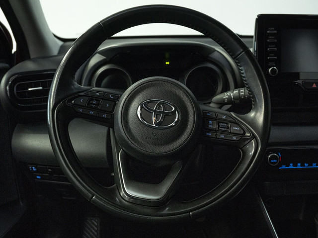 Foto 7 van Toyota Yaris 1.5 Hybrid Dynamic | Trekhaak | Airco | Climate control | Cruise control | Automaat | C