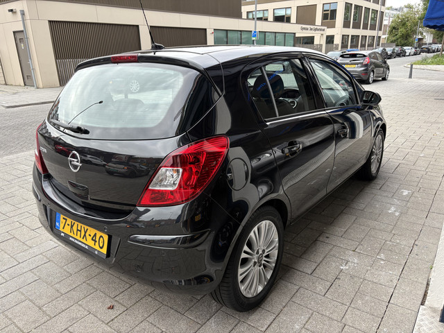 Foto 7 van Opel Corsa 1.4-16V Cosmo 1E EIG/NAP/DEALER OND/NAVI/CLIMA/5 DRS