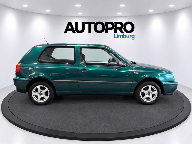 Foto 7 van Volkswagen GOLF 1.8 CL |1e eigenaar en 1e lak, uitzonderlijk mooi