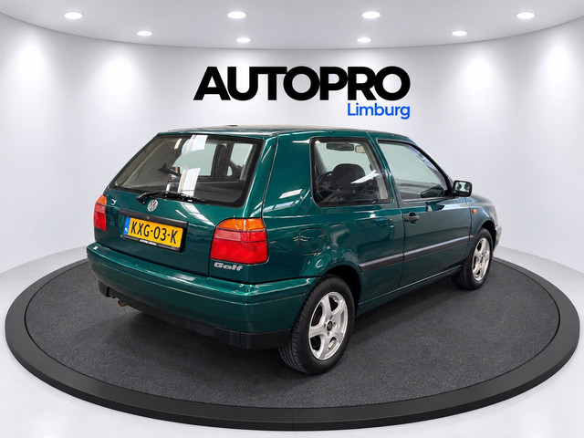 Foto 5 van Volkswagen GOLF 1.8 CL |1e eigenaar en 1e lak, uitzonderlijk mooi